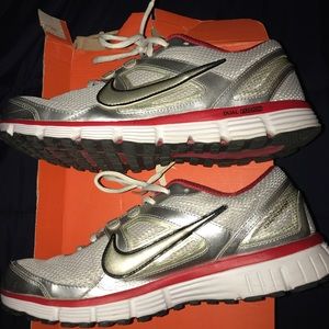Nike Dual Fusion Size 10.5